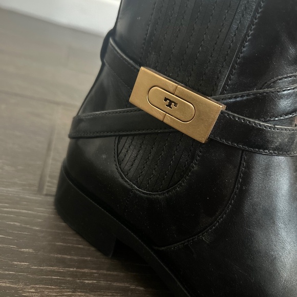Tory Burch black boots - Picture 1 of 3